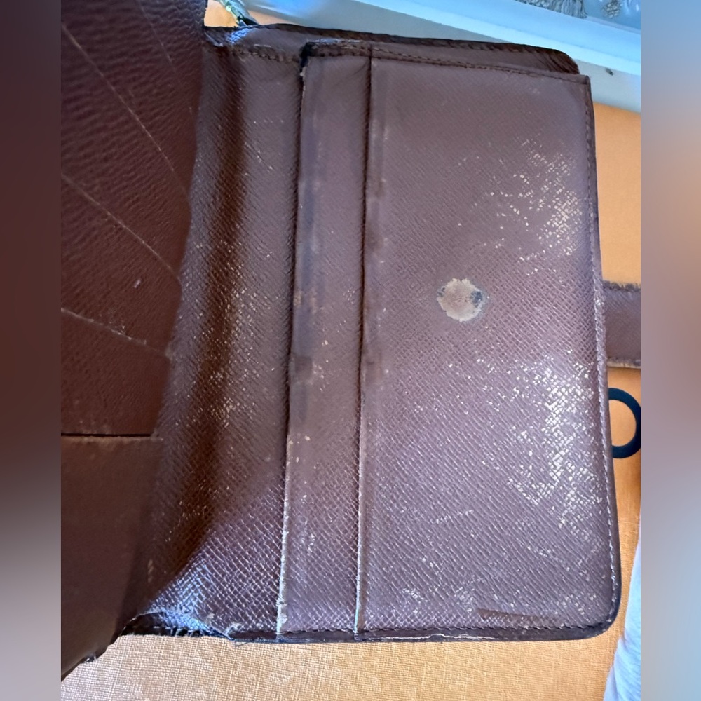 Louis Vuitton Vintage Monogram Zippy Wallet - Picture 14 of 16